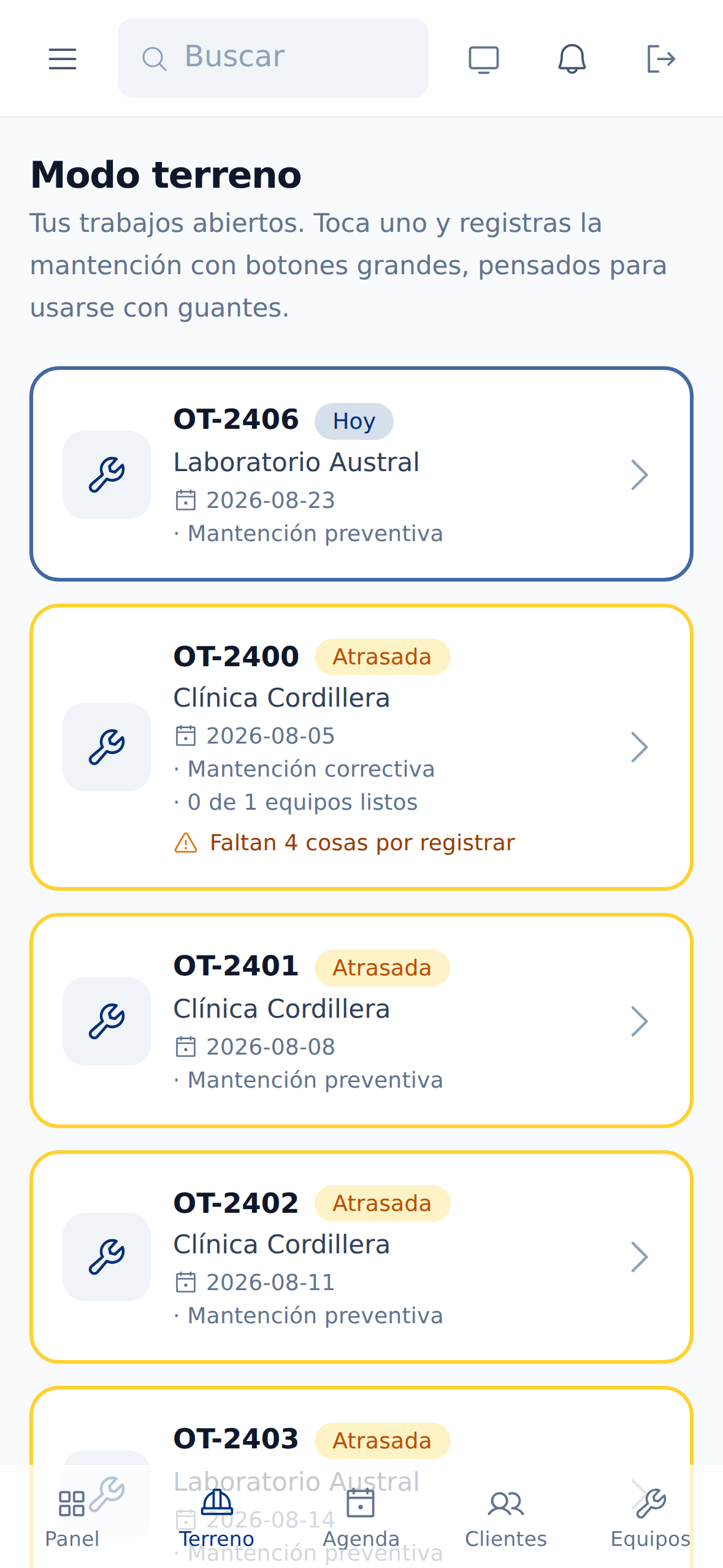 Lista de trabajos abiertos en el teléfono, en modo terreno